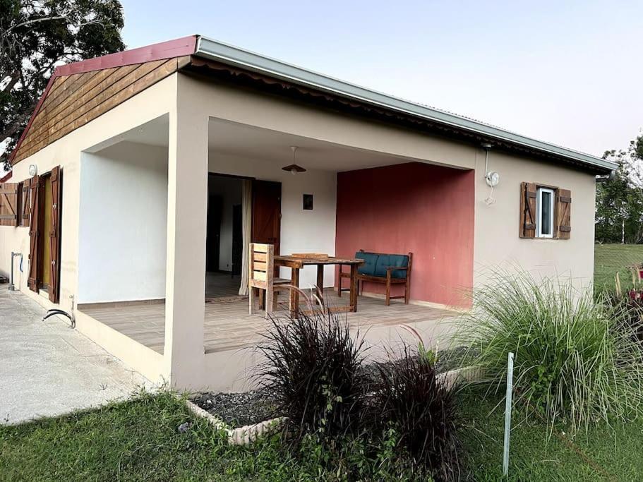Jolie Petite Maison A La Campagne Le Moule Exterior foto